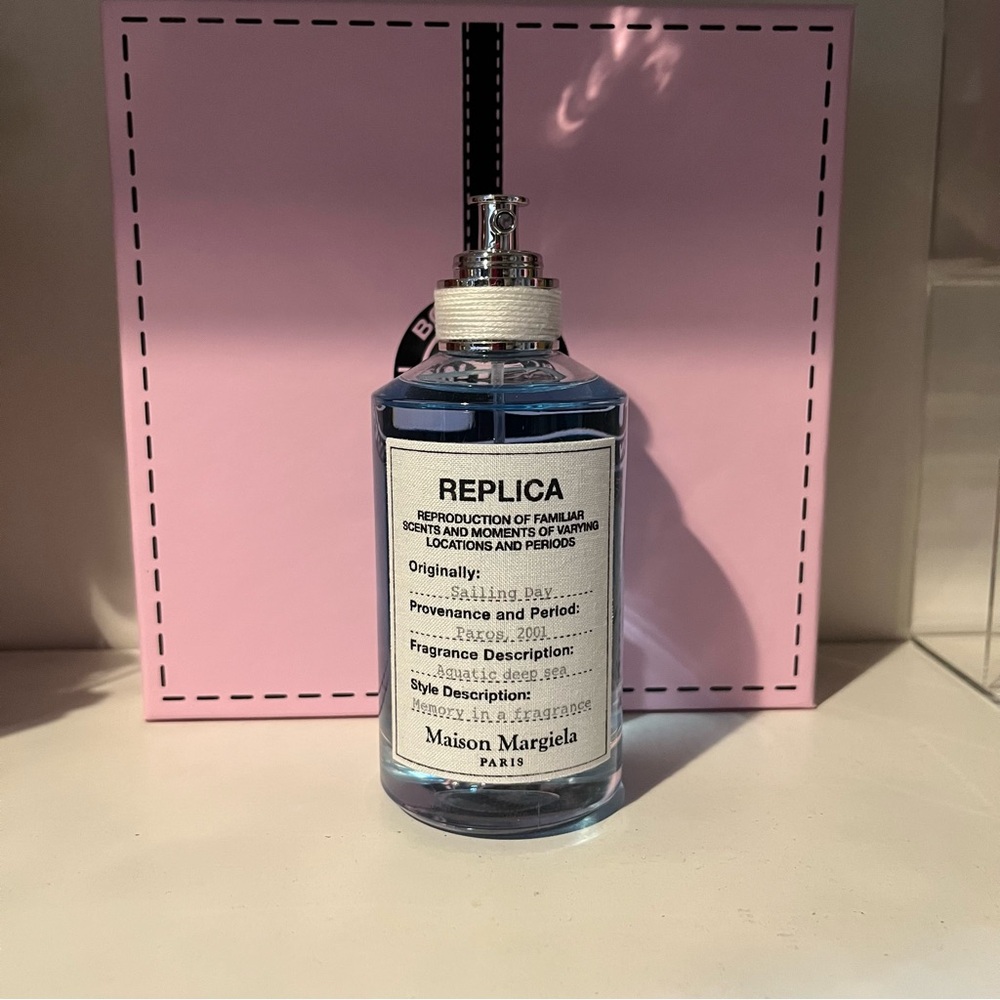 Maison Martin Margiela Replica Fragrance -  sailing day read‎ description